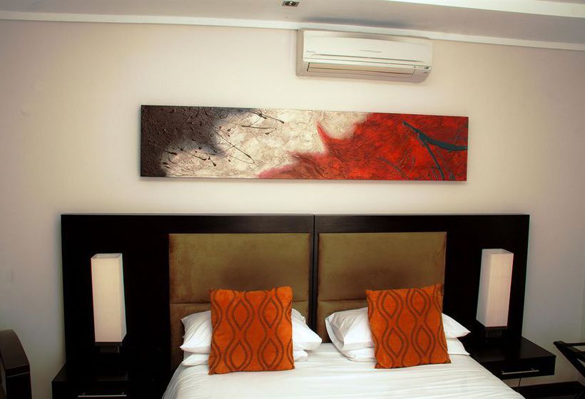 Urban Chic Boutique Hotel 15