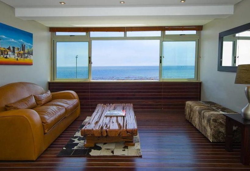 Hotel Bantry Beach Luxury Suites 11