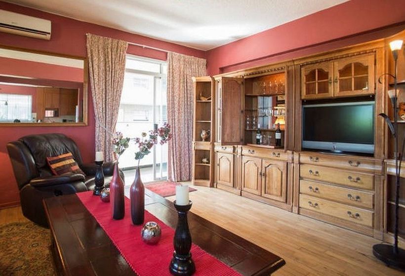 Hotel 40 Winks Luxury Guest House