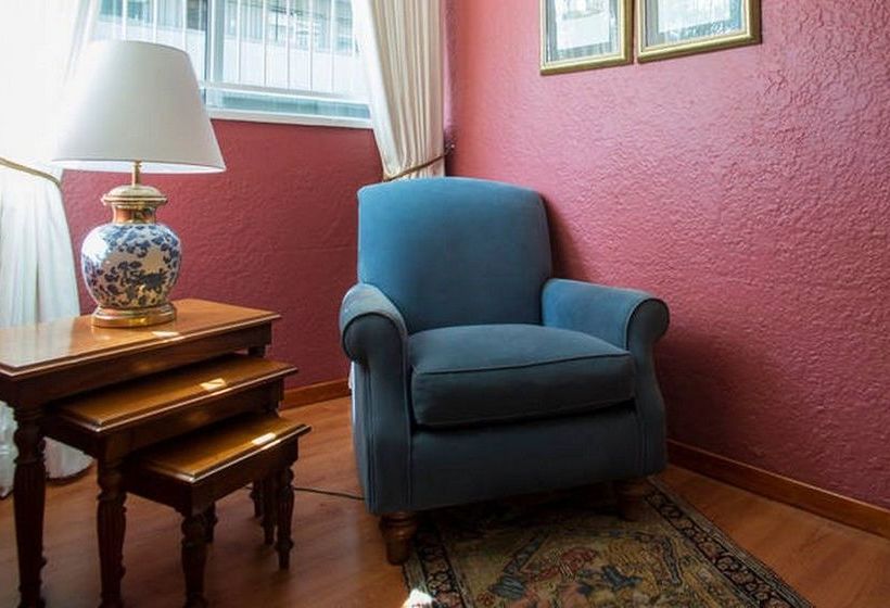 Hotel 40 Winks Luxury Guest House 19