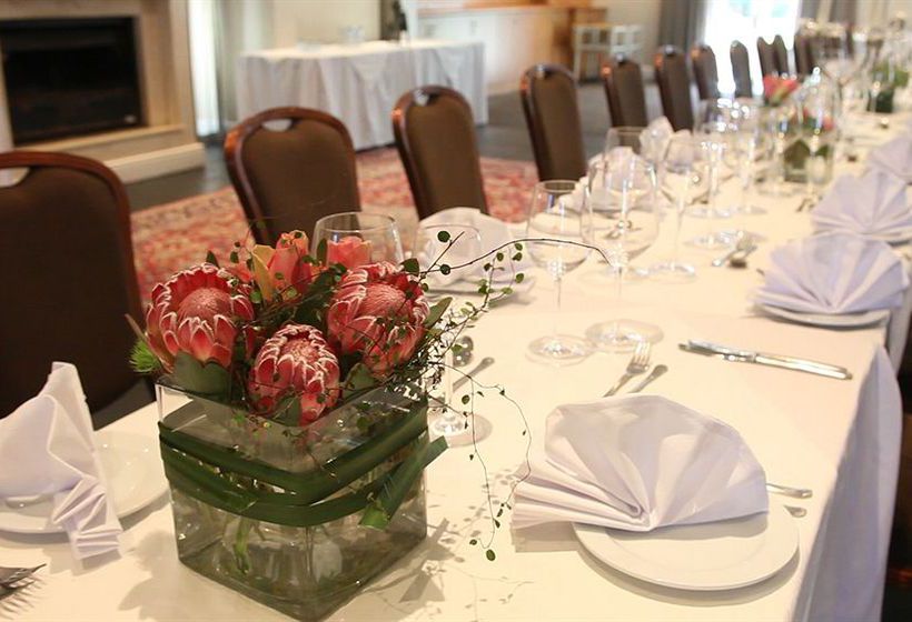 Lemoenkloof Historical Hotel & Conference Centre 2