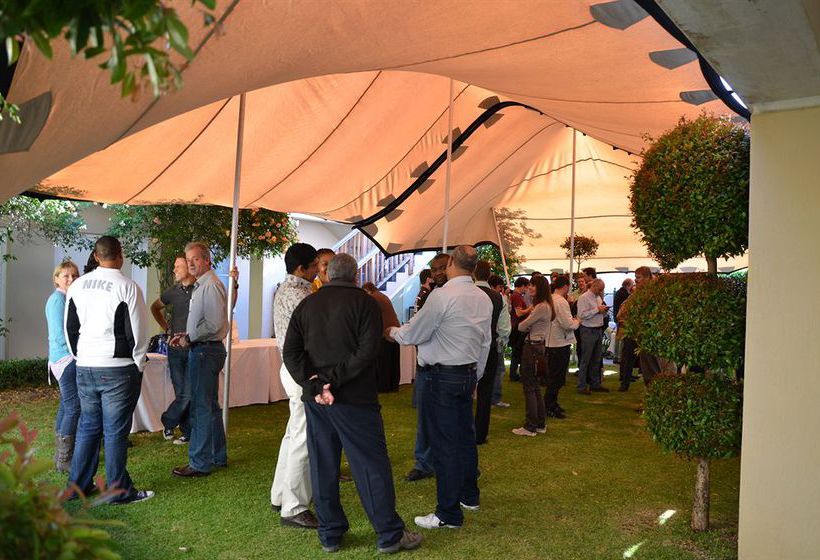 Lemoenkloof Historical Hotel & Conference Centre 6