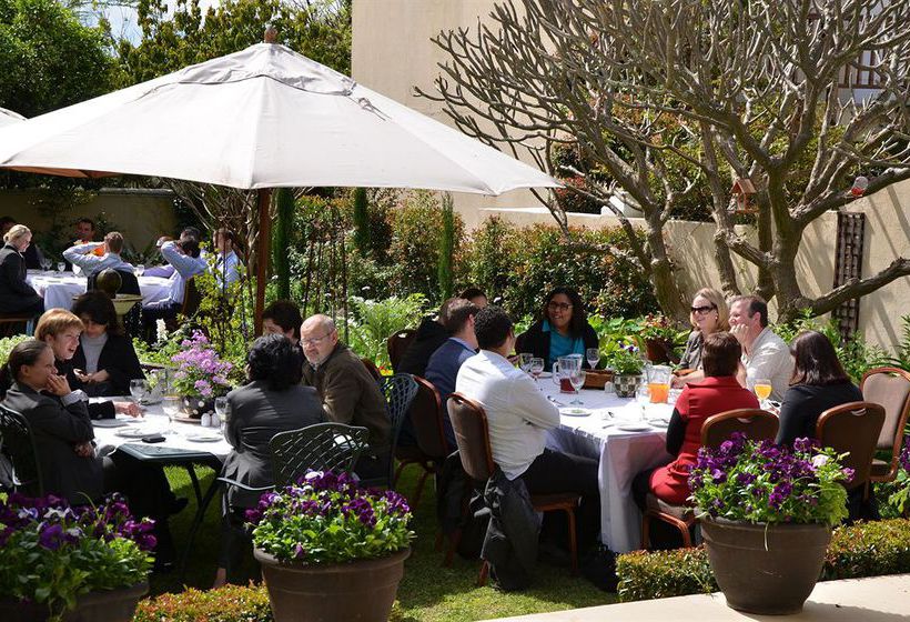 Lemoenkloof Historical Hotel & Conference Centre 7