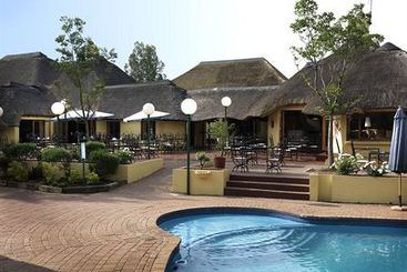 Hotel Shumba Valley Lodge 8