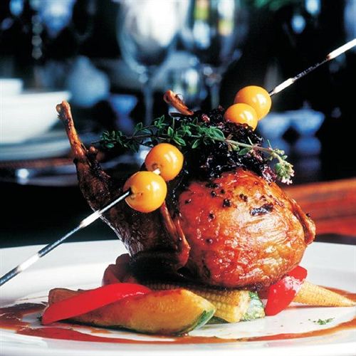 Hotel Lairds Lodge 9