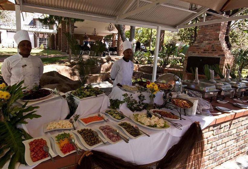 Fabz Estate Hotel & Restaurant 1