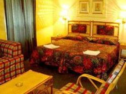 Hotel Pine Lodge Resort & Conference Centre 4