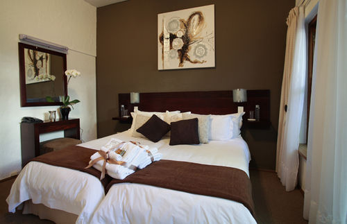 Hotel Point B Guest House 2