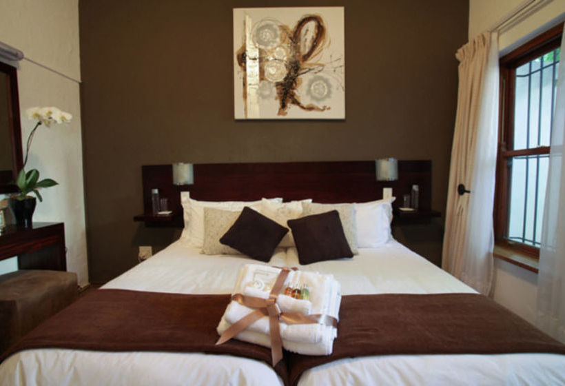 Hotel Point B Guest House 4