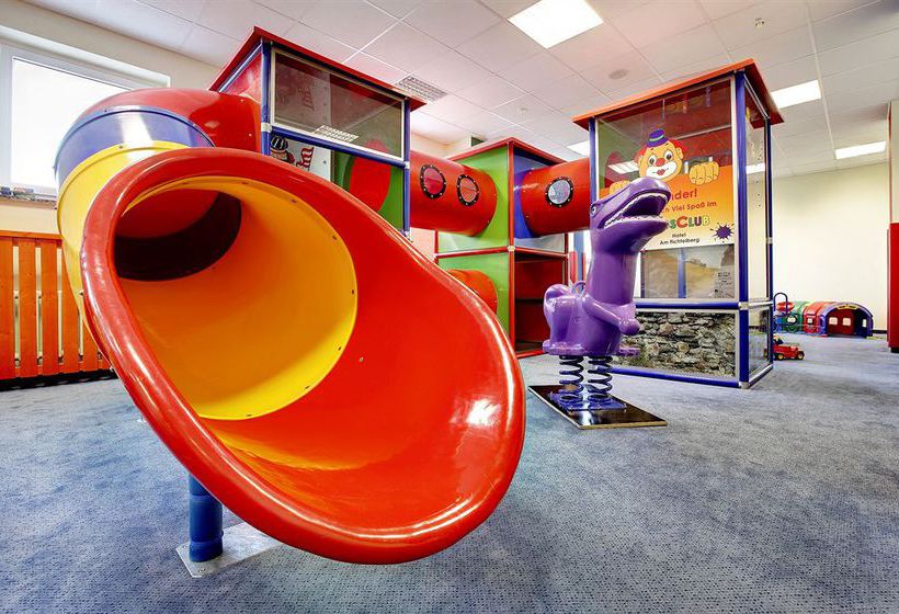 Hotel Am Fichtelberg 3