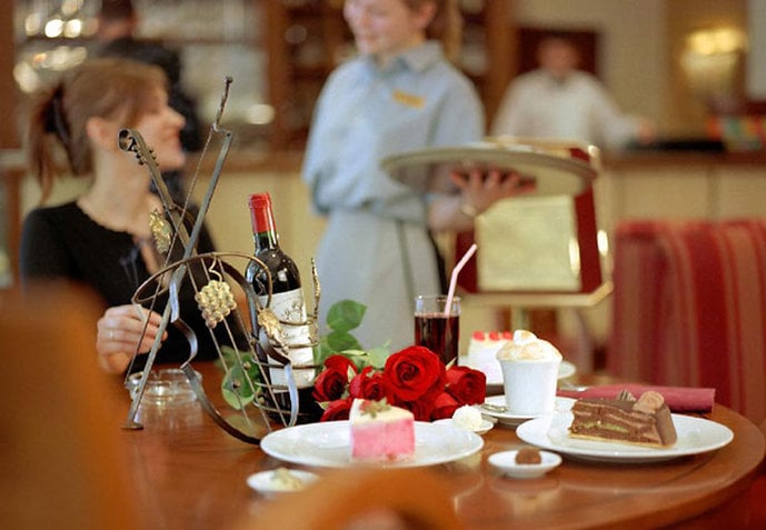 Hotel Renaissance Samara 12