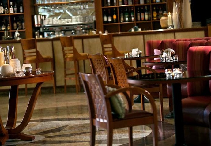 Hotel Renaissance Samara 13