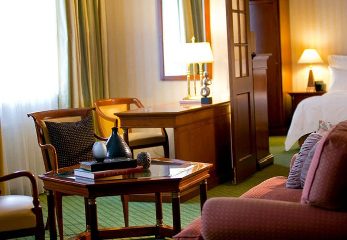 Hotel Renaissance Samara 7