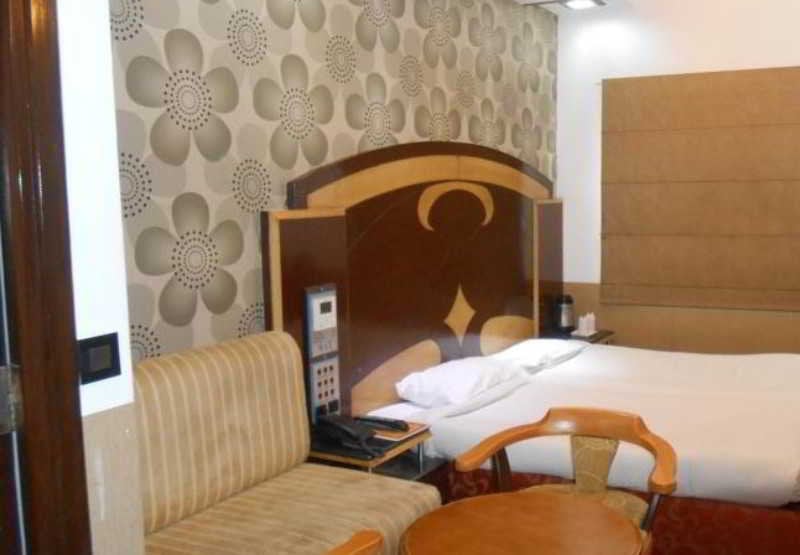 Hotel Amar Yatri Niwas 13