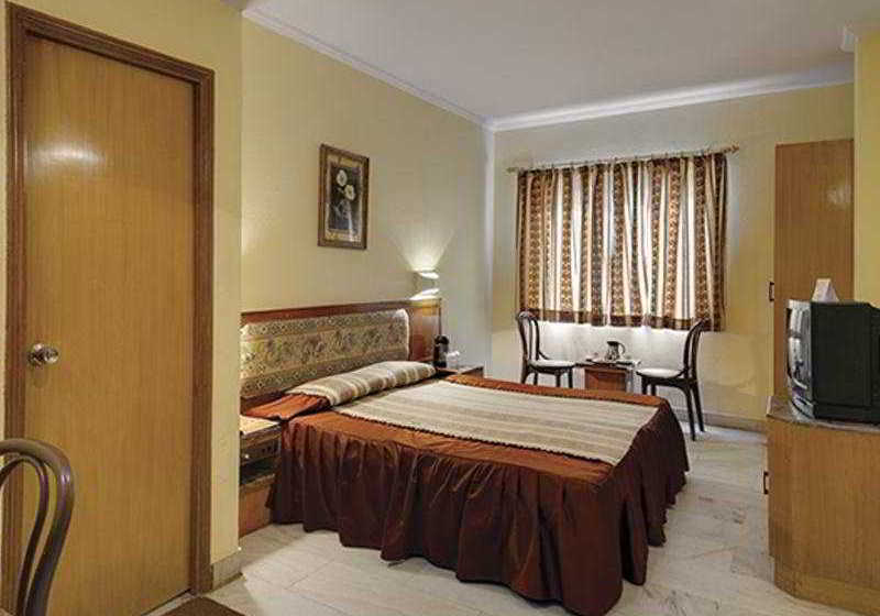 Hotel Amar Yatri Niwas 18