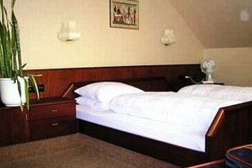 Hotel Gaestehaus Loewen 8