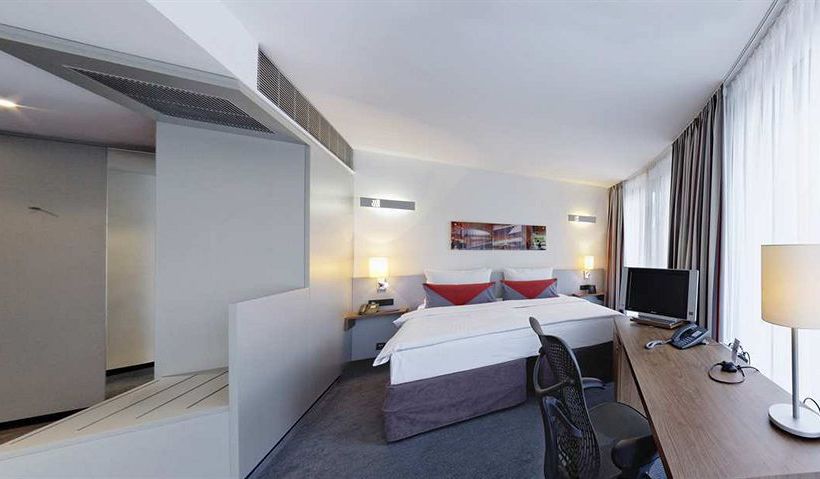 Hotel Hilton Garden Inn Stuttgart Neckarpark 16