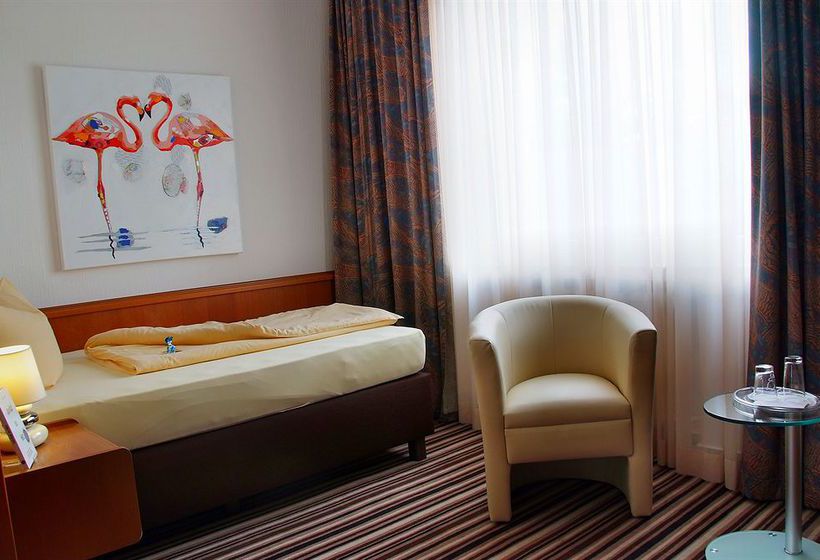 Art Hotel Monopol 10