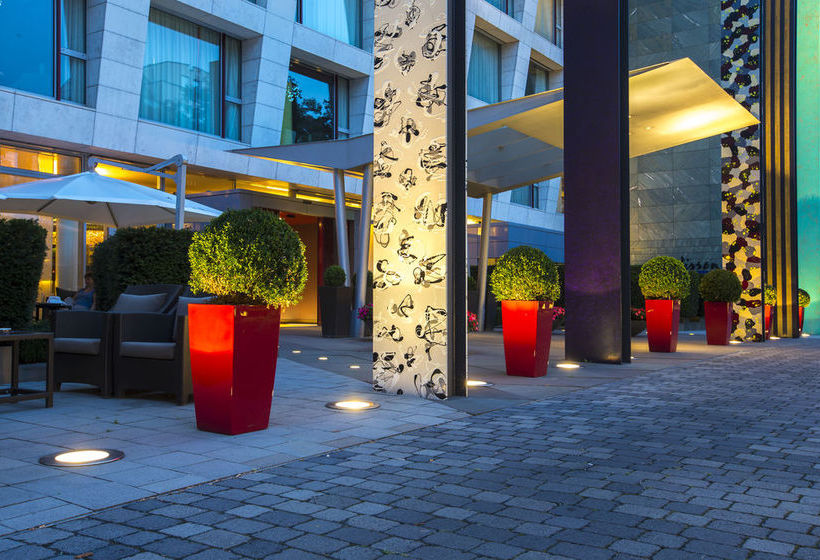 Radisson Blu Media Harbour Hotel 19