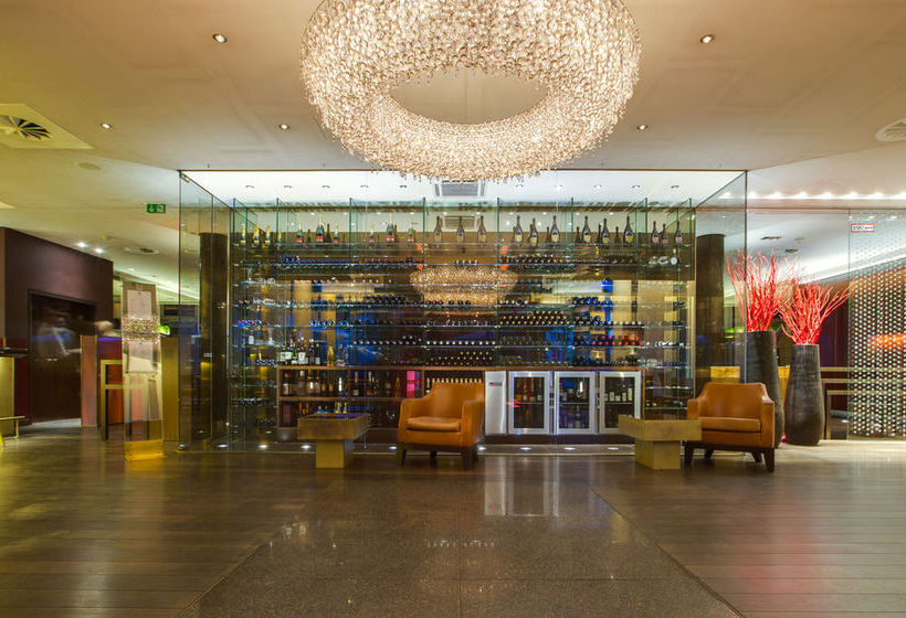 Radisson Blu Media Harbour Hotel 20