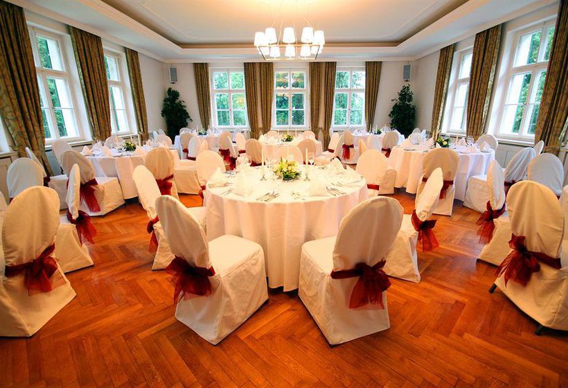 Hotel Schloss Burgellern 12