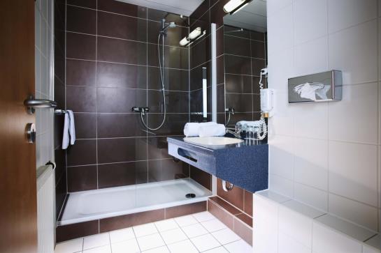 Hotel Brackweder Hof 8