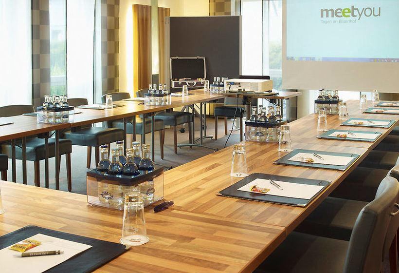 Top Cityline Hotel Elisenhof 11