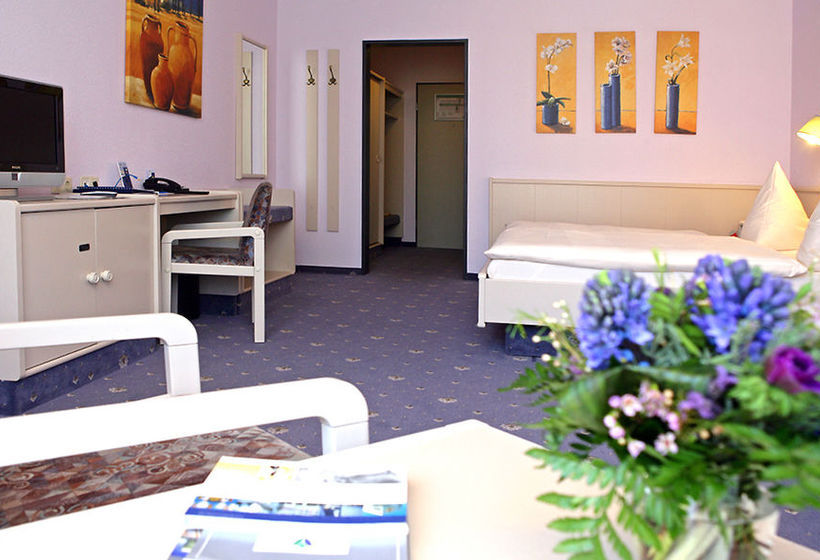 Top Cityline Hotel Elisenhof 19