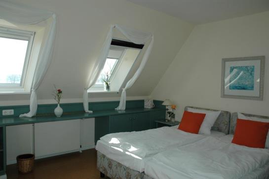 Alago Hotel Am See 2