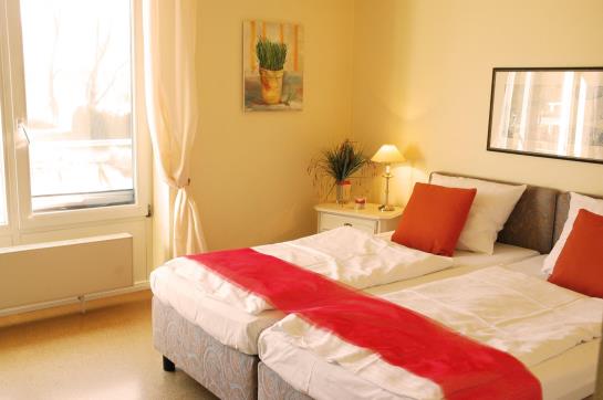 Alago Hotel Am See 4