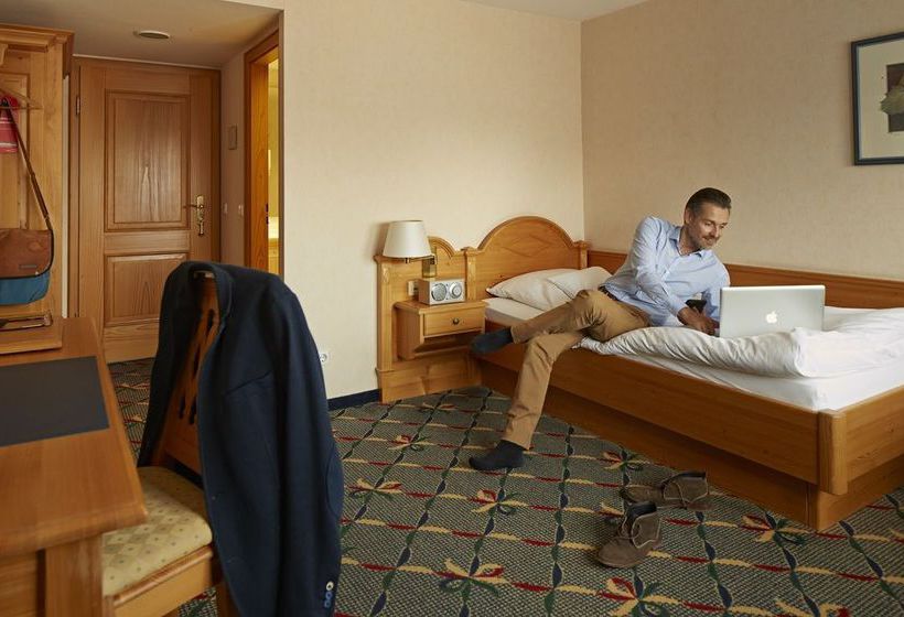 Akzent Hotel Hirsch 12