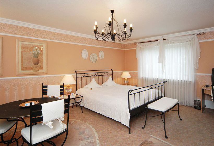 Ambient Hotel Am Europakanal 13