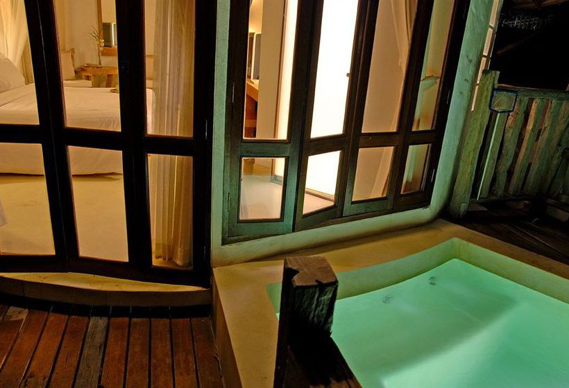 Hotel Aana Resort & Spa 16