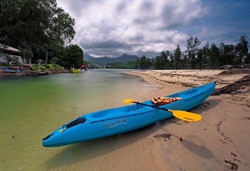 Hotel Aana Resort & Spa 17