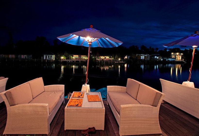 Hotel Aana Resort & Spa 3