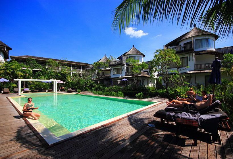 Hotel Aana Resort & Spa 5