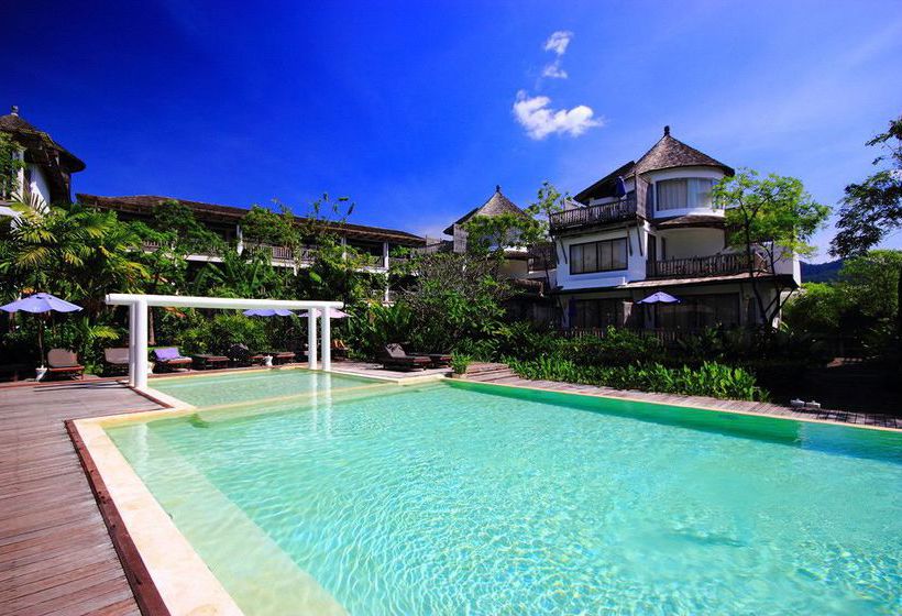 Hotel Aana Resort & Spa 8