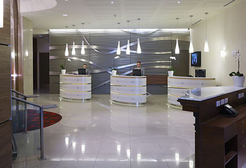 Novotel Cathedral Square 12