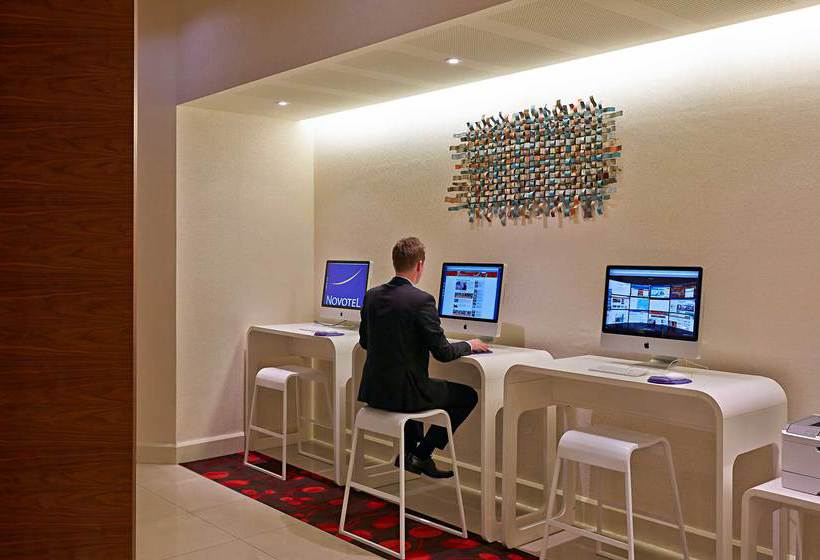 Novotel Cathedral Square 18