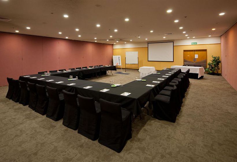 Distinction Hamilton Hotel & Conference Centre 14