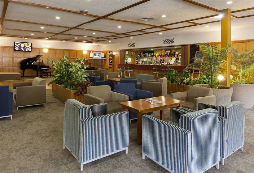 Distinction Hamilton Hotel & Conference Centre 5