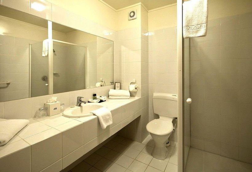 Distinction Hamilton Hotel & Conference Centre 9