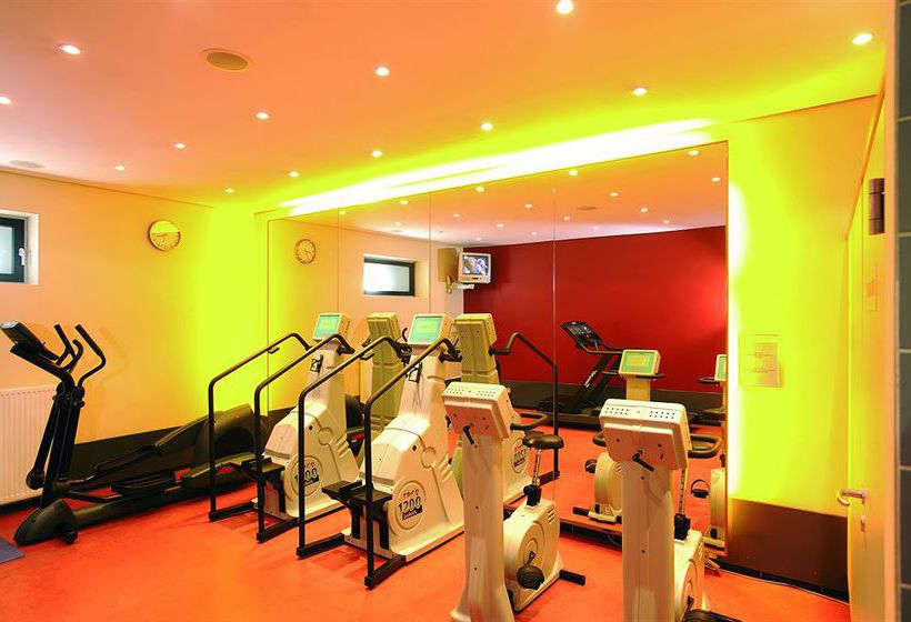 Hotel NH Frankfurt City 12