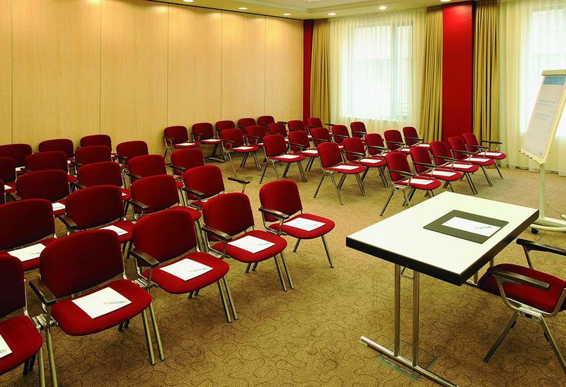 Hotel NH Frankfurt City 14