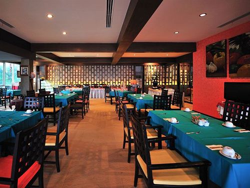 Hotel Patong Bay Garden Resort 13