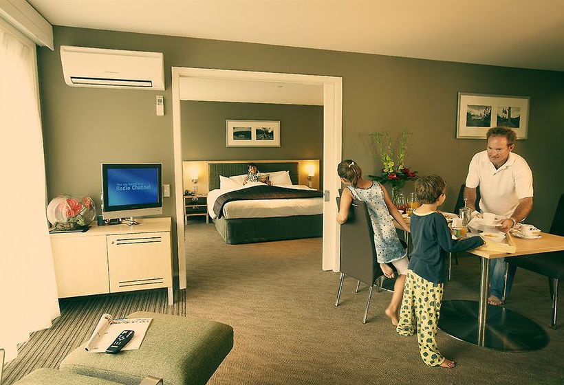 Novotel Queenstown Lakeside 12