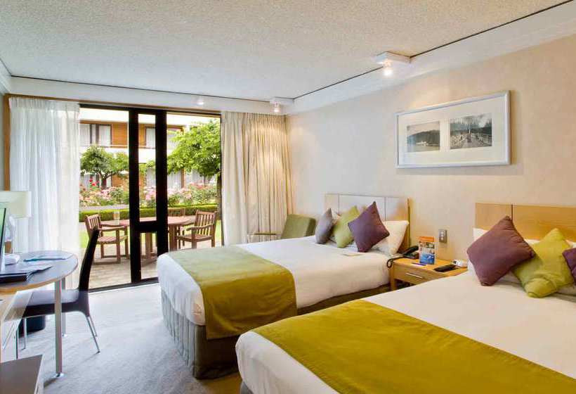 Novotel Queenstown Lakeside 13