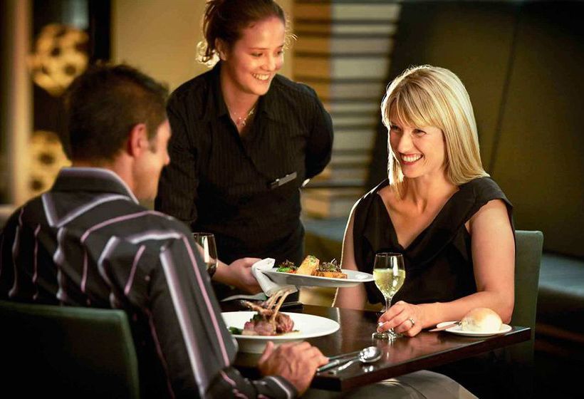 Novotel Queenstown Lakeside 16