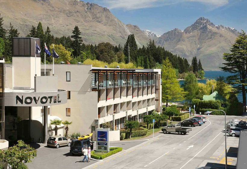 Novotel Queenstown Lakeside 7