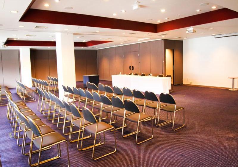 Amora Hotel Wellington 19